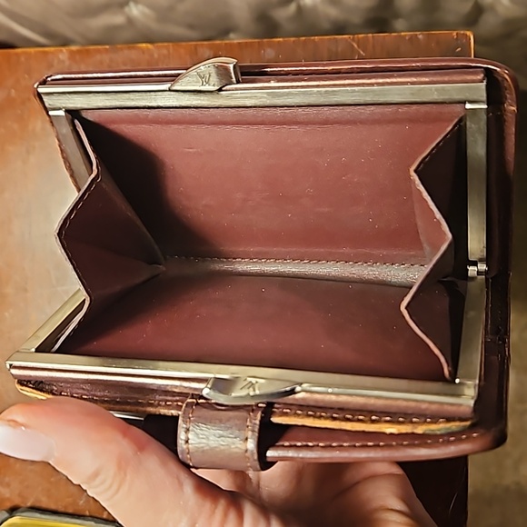 Louis Vuitton Vernis Kiss Lock Wallet Project Wallet ♥️ - Picture 8 of 17